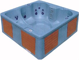 Hot Tub Axiom Deluxe hot tub. 4 person + free steps & starter kit (Sea Spray).
