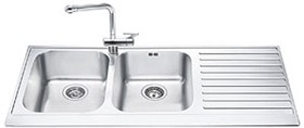 Smeg Sinks 2.0 Bowl Stainless Steel Kitchen Sink With Right Hand Drainer.