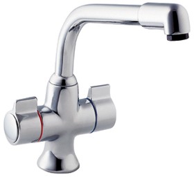 Deva Contemporary Sauris Dual Flow Kitchen Tap, Swivel Spout (Chrome).