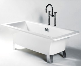 Hydra Majestic 1700 Square modern freestanding bath.