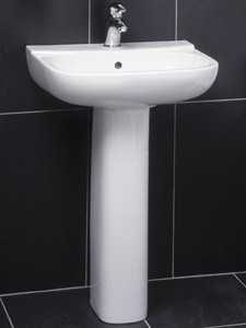 RAK Amy 1 Tap Hole Basin & Pedestal. 550mm.