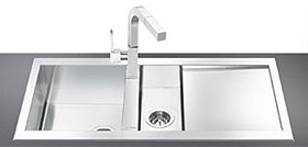 Smeg Sinks 1.5 Bowl Low Profile Stainless Steel Sink, Right Hand Drainer.