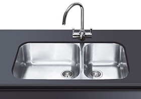 Smeg Sinks 2.0 Bowl Stainless Steel Undermount Kitchen Sink.