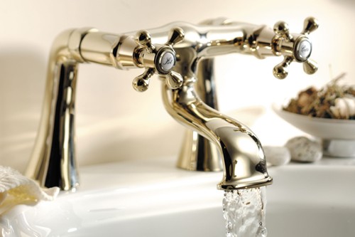 Bath Filler Tap (Gold). additional image