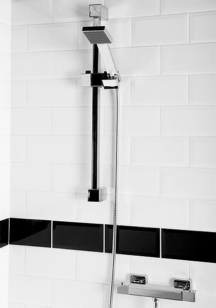 Thermostatic Bar Shower Valve With Slide Rail Kit. additional image