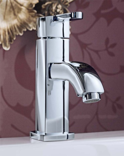 Mono Basin Mixer Tap With Click-Clack Waste (Chrome). additional image