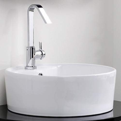 Round Freestanding Ceramic Basin. 620mm Diameter. additional image